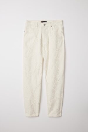 Embroidered Textured High-Waist Tapered White Jeans